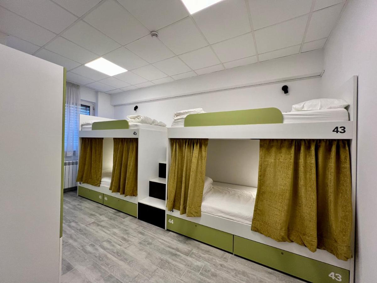 Appa Hostel Zagreb Buitenkant foto